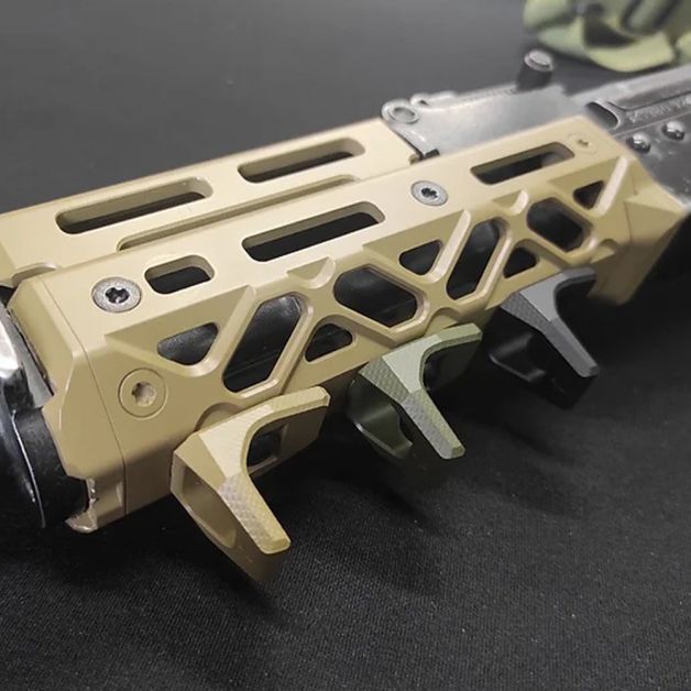 Крук Упор для пальця із кріпленням M-Lok CERAKOTE Armor Black