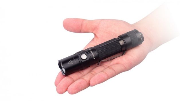Fenix ліхтар PD32 V2.0
