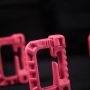 Карабін пластиковий Grimloc Pink