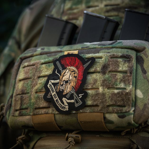 M-Tac нашивка шлем Vivere Est Militare (вышивка)